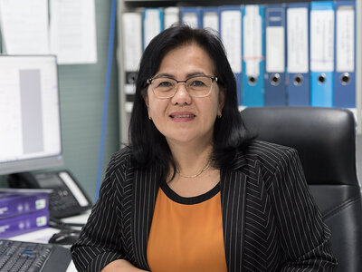 Virginia Angeles / Accountant